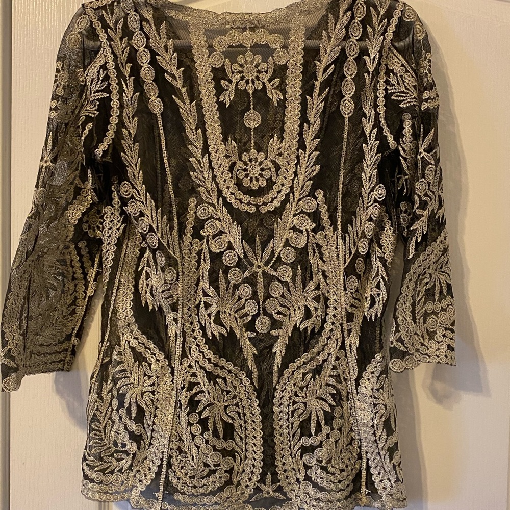 Woman shirt
